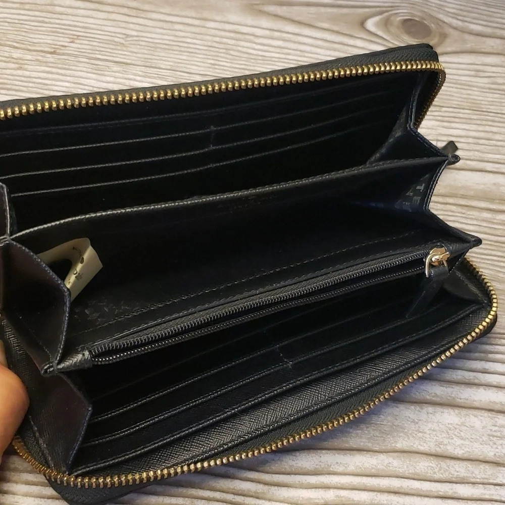 Kate Spade nylon zipper wallet